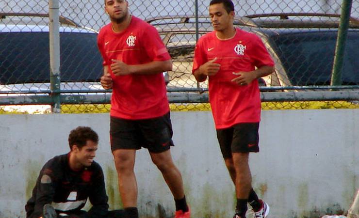 Ex-companheiro de Adriano no Flamengo é novo reforço do Trem para Série D e Amapazão