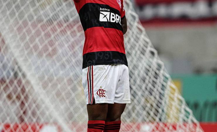 Análise: brilho de Vitinho e Michael reflete estratégia de sucesso do Flamengo em caminhada até a final