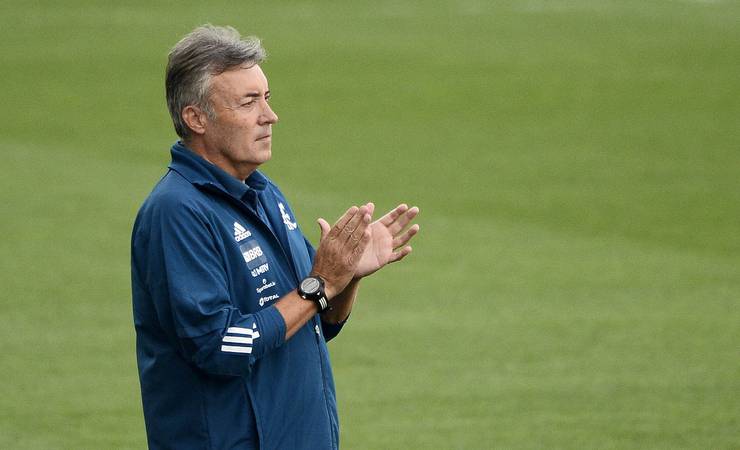 Dome diz que ficou feliz com título do Flamengo, mas não entrará no currículo: "Não fui eu quem ganhei"