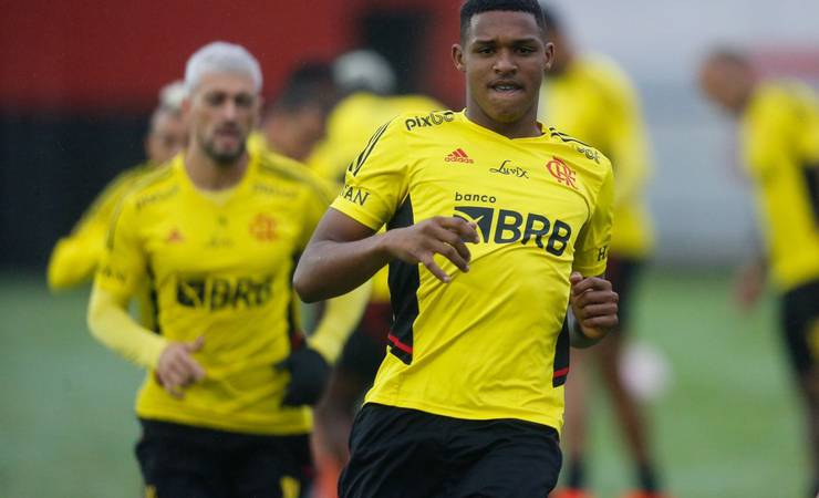 Fã de Gerson, reforço do sub-20 vibra com chegada ao Flamengo após idas e vindas: "Inexplicável"
