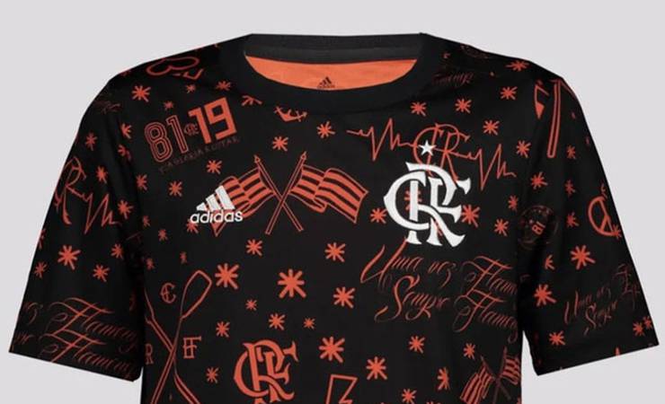 Vaza na internet imagem da próxima camisa pré-jogo do Flamengo