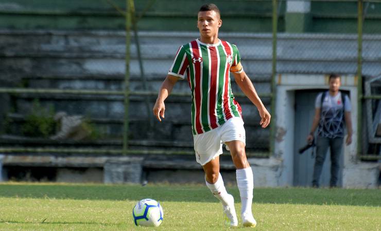 Final da Taça Guanabara Sub-17: Calegari e Lázaro são destaques de Fluminense e Flamengo