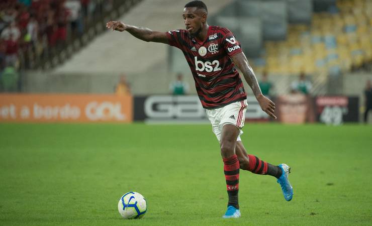 Curinga e raiz: torcedor em campo, Gerson anima o Flamengo: "Quero fazer história"