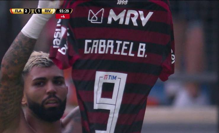 Gol de Gabigol na Libertadores supera o de Pet e é eleito o mais marcante da história do Flamengo