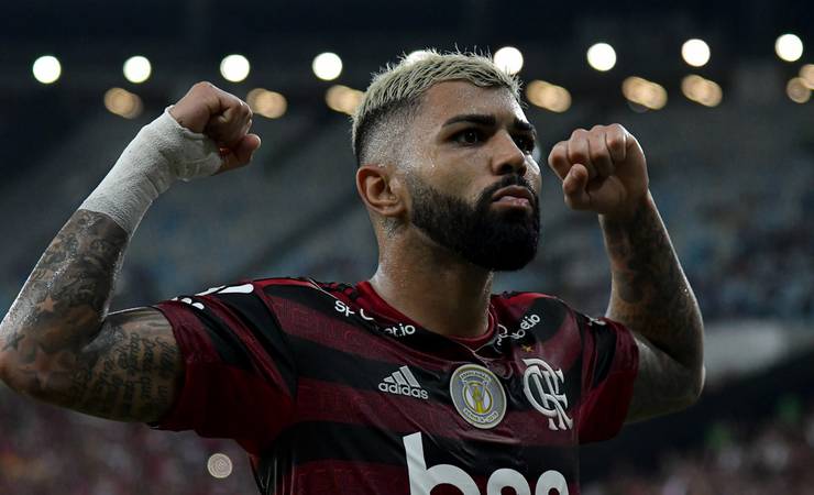 Gabigol bate recorde no Flamengo e pede calma com grito de campeão: "Óbvio que a torcida se empolga"