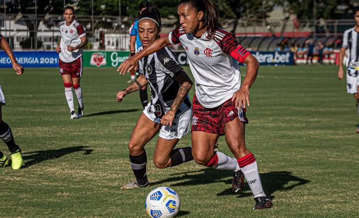 Brasileirão Feminino: Flamengo e Botafogo empatam na Gávea