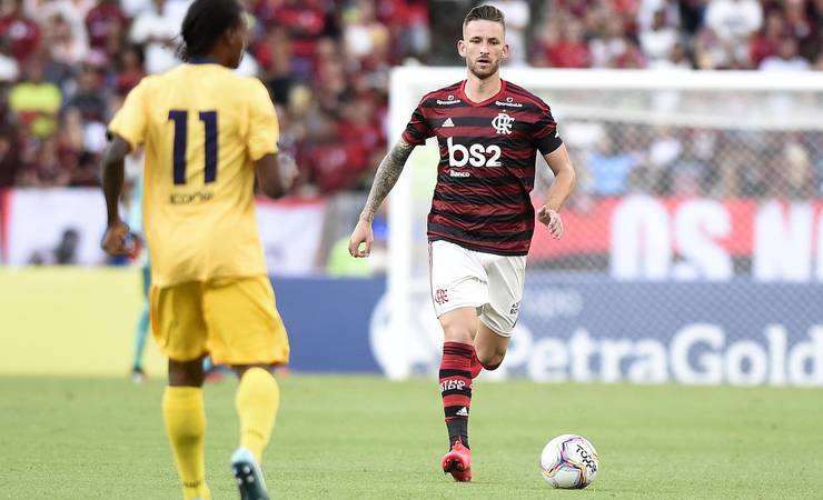 Antes da final, Léo Pereira volta a treinar com elenco, e Flamengo estuda situação física dos titulares