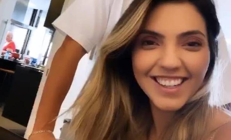 Everton Ribeiro, do Flamengo, anuncia que esposa está grávida do segundo filho do casal