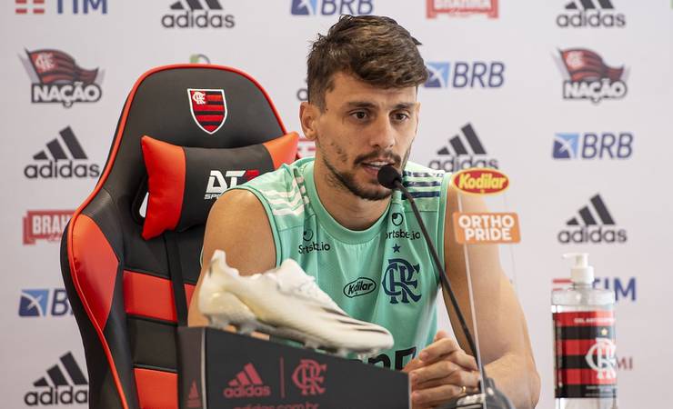 Rodrigo Caio garante presença na decisão e vê Flamengo melhor do que em duelos anteriores
