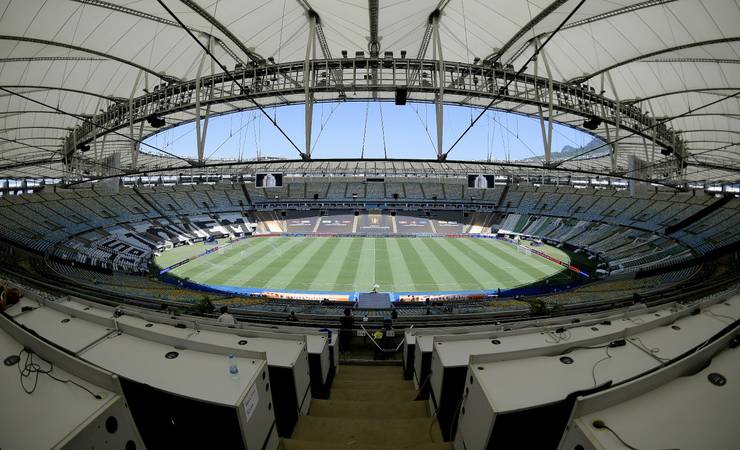 Projeto de Lei quer rebatizar Maracanã com nome de "Estádio Edson Arantes do Nascimento - Rei Pelé"