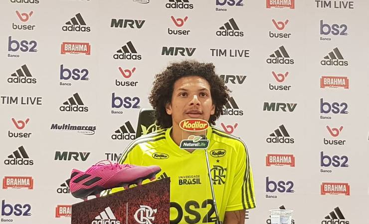 Números confirmam boa fase de Arão, que mira a liderança para Flamengo: "Mais rápido possível"