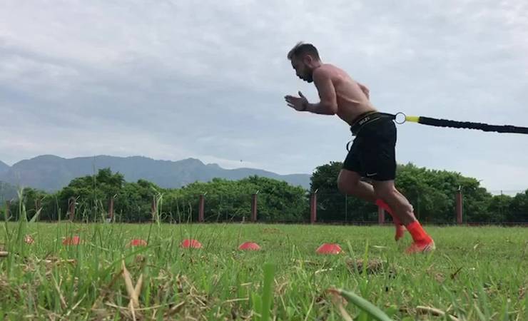 Segue a cartilha: veja como os atletas dos clubes do Rio treinam em tempos de quarentena