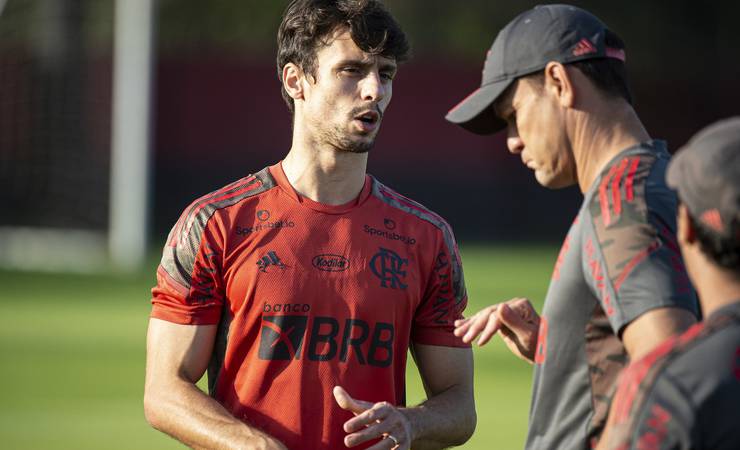 Rodrigo Caio manda mensagem para torcida do Flamengo e revela visita de Paulo Sousa em hospital