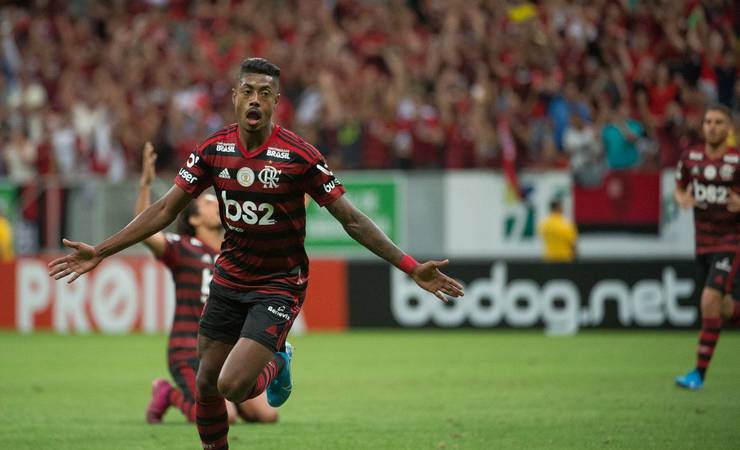 Clássico dos Milhões tem mais de 65 mil pagantes e quebra recorde de público no ano no Brasil
