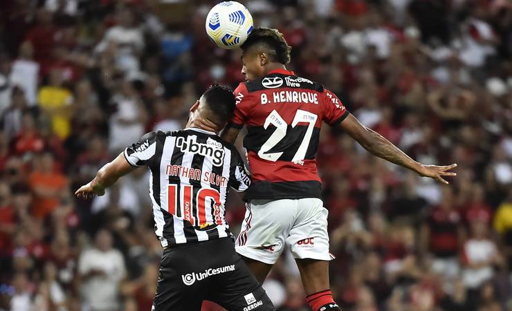 O esperado Flamengo x Atlético-MG foi um espetáculo pobre demais