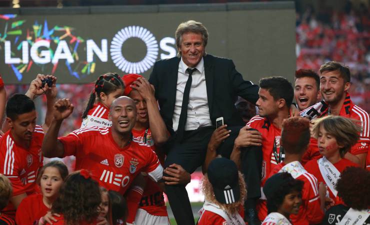 Benfica marca apresentação oficial do técnico Jorge Jesus para centro de treinamentos do clube