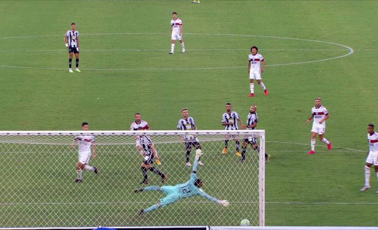 Decisivo contra o Botafogo, Everton Ribeiro fica a um gol de igualar melhor ano pelo Flamengo