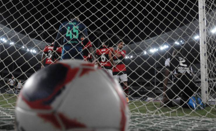 Flamengo busca investidores para fundar uma filial nos Estados Unidos ou na Europa