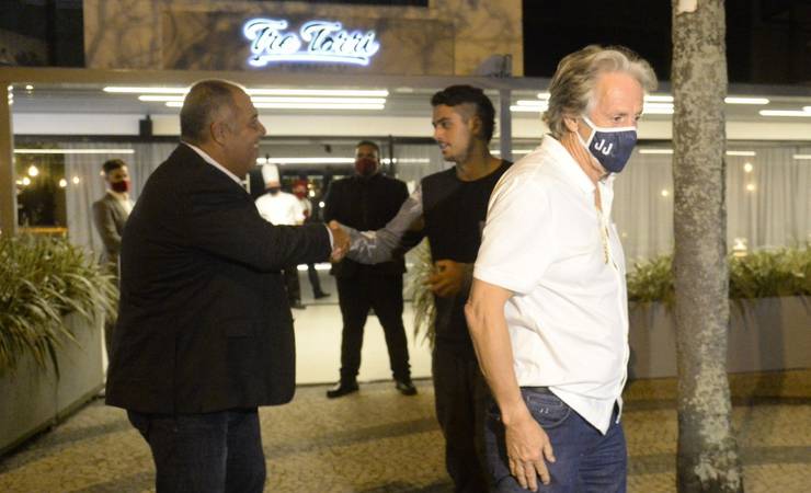 Jorge Jesus e vice de futebol do Flamengo jantam no Rio: "Agora é problema do Benfica"