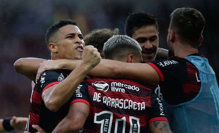 Atuações do Flamengo: Filipe Luís é ponto de equilíbrio em domingo de vitória sem brilho