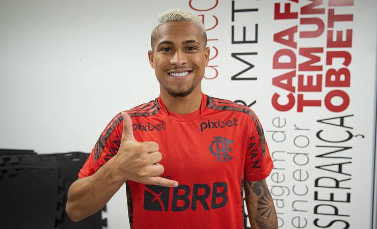 De olho no Carioca, Flamengo inicia avaliação física de 14 jogadores no Ninho do Urubu