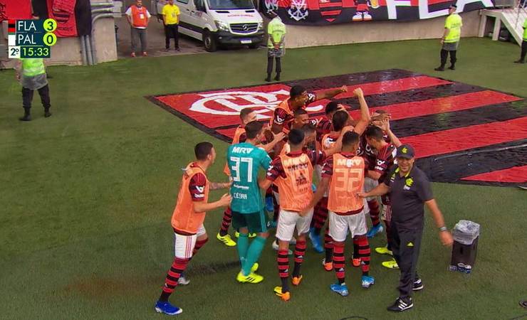 Sempre tem gol do Gabigol no Flamengo! Imparável, artilheiro multiplica profecia da torcida
