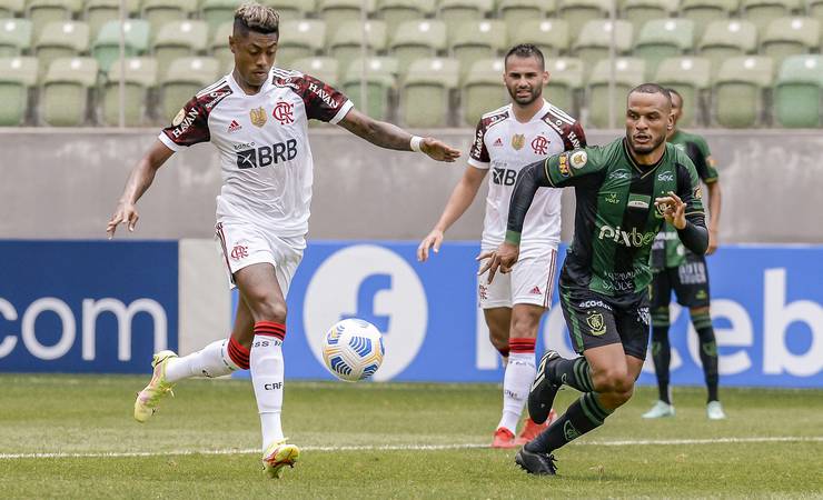 Análise: em rotação baixa, Flamengo repete "síndrome pré-Libertadores" e desperdiça chance
