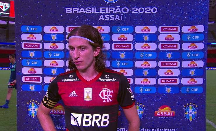 Após goleada sofrida pelo Flamengo, Filipe Luis alerta: "Temos muito a corrigir"