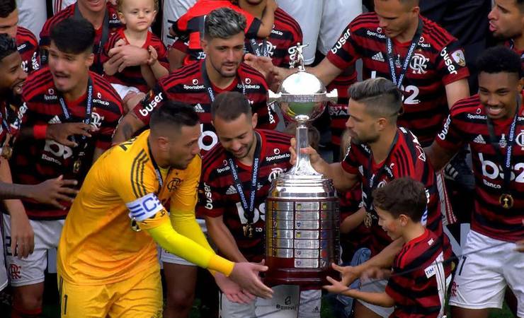 Flamengo 2 x 1 River Plate: assista ao jogo completo