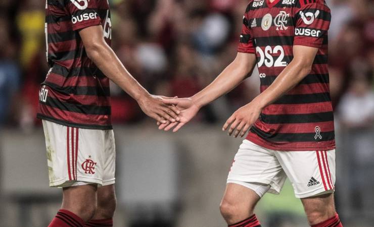 Qual o impacto financeiro da crise? No Flamengo, Ribeiro e Arão apostam em gestão para proteger o bolso