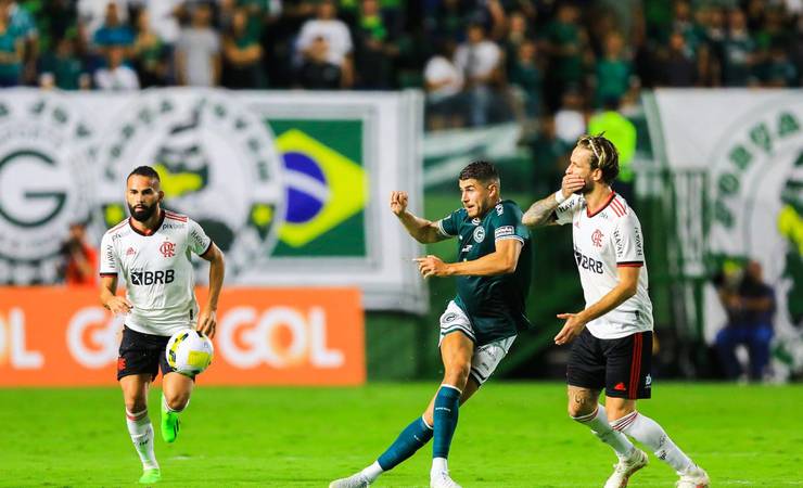 Análise: sem referência e com pontas em noite ruim, Flamengo vê Palmeiras abrir ótima vantagem