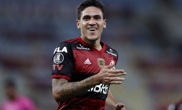 Com gols, títulos e muitas metas, Pedro faz um ano no Flamengo: "Deixar meu nome na história"