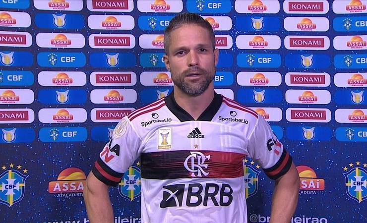 Diego, do Flamengo, responde Thiago Neves: "Vendeu barato demais essa vitória. Fica com o troco pra ele"