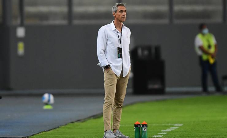 Após vitória do Flamengo na estreia na Libertadores, Paulo Sousa vibra: "Time fez tudo que estava previsto"