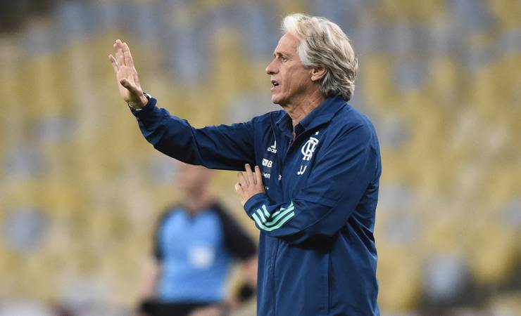 Flamengo emite nota em que defende Jorge Jesus e repudia "ataques sórdidos"