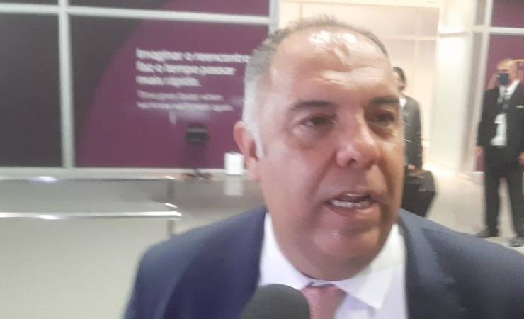 Braz joga favoritismo para o Palmeiras na final contra o Flamengo: "É o atual campeão"