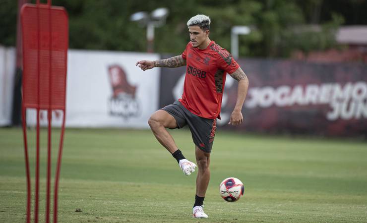 Contraprova feita pelo Flamengo confirma resultado positivo de Pedro para Covid