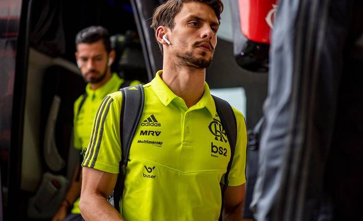 Flamengo acelera retorno da Seleção e terá Rodrigo Caio e Gabigol contra Fortaleza; Reinier faz bate e volta na Sub-17
