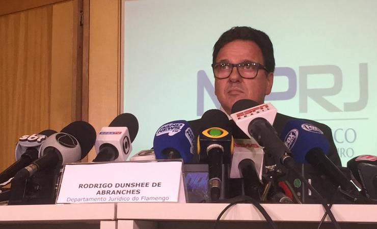 VP do Flamengo critica MPRJ por tentar brecar flexibilização do isolamento no Rio: "Está invadindo a esfera"