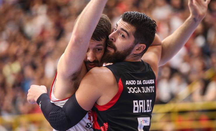 Chegou a hora: Franca e Flamengo fazem jogo 5 decisivo pelo título do Novo Basquete Brasil