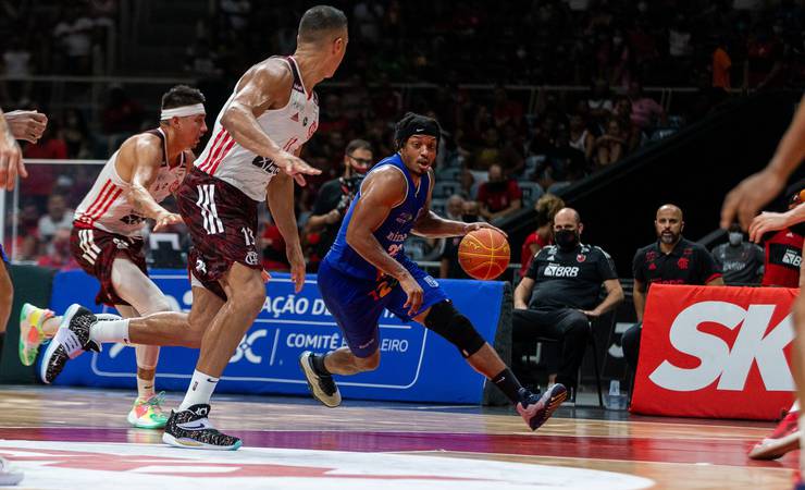 Flamengo e Minas iniciam a semifinal do NBB, no Rio