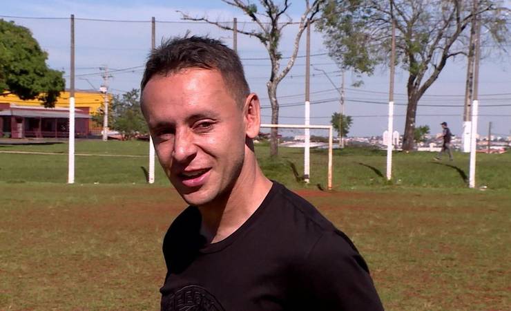 Rafinha ganha aval de Leandro no Flamengo e admite frustração na Seleção: "Nunca tive sequência"