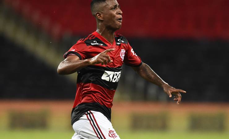 Times de Juiz de Fora iniciam trâmites para pleitearem verba por venda de Max, do Flamengo