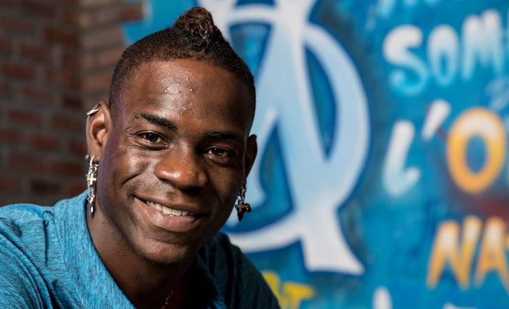 Roteiro repetido: Flamengo observa ação do mercado à espera de sinal de Balotelli