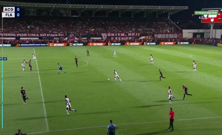 Andreas erra passe, Paulo Sousa se irrita: veja a jogada completa do gol do Atlético-GO contra o Flamengo