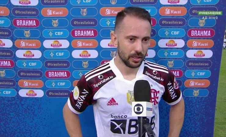 Everton admite situação complicada do Flamengo no Brasileiro e prega: "Temos que subir nosso nível"