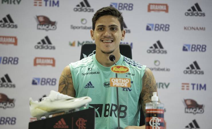 Em definitivo no Flamengo, Pedro mira título do Brasileiro e elogia Ceni: "Vamos evoluir muito"