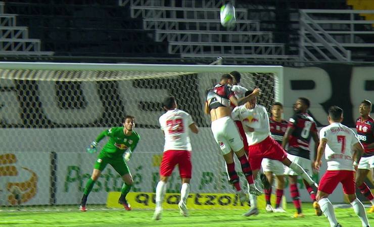 Flamengo perde João Gomes, suspenso, para jogo contra o Corinthians; Diego volta