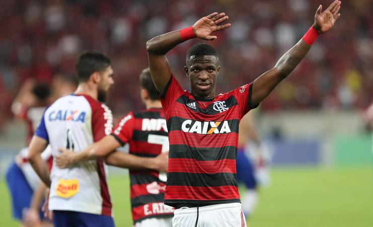 Em sua 16ª edição, Jogo das Estrelas no Maracanã tem Saviola e Vinicius Junior confirmados