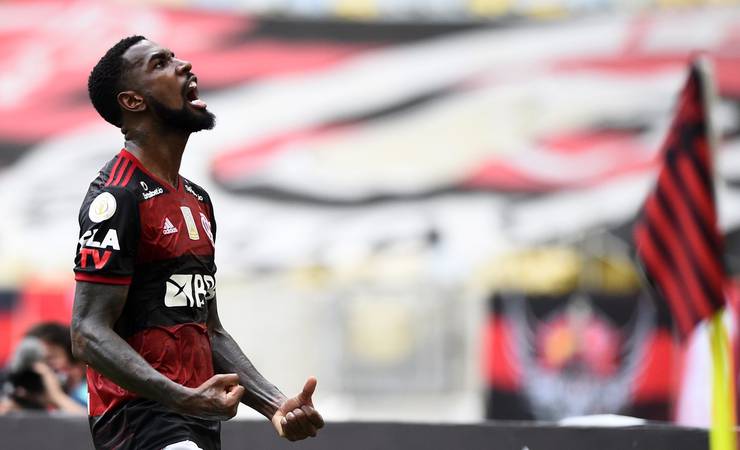 Flamengo planeja renovação de contrato de Gerson e inicia conversas